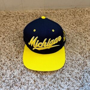 Mitchell & Ness Michigan hat